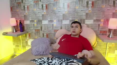 Snapshot of nicoo_2036 chatting on 21, 9, 2025 nicoo_2036 online show from 21, 9, 2025