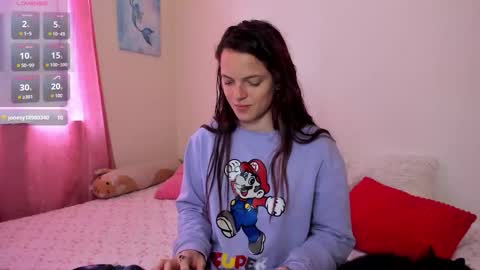 Snapshot of niela_go chatting on 18, 9, 2025 Niela online show from 18, 9, 2025