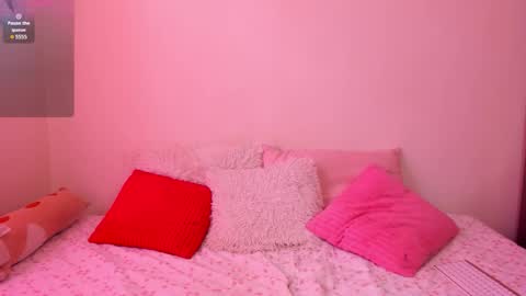 Snapshot of niela_go chatting on 27, 9, 2025 Niela online show from 27, 9, 2025