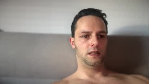 nigel49 online show from 27, 1, 2025