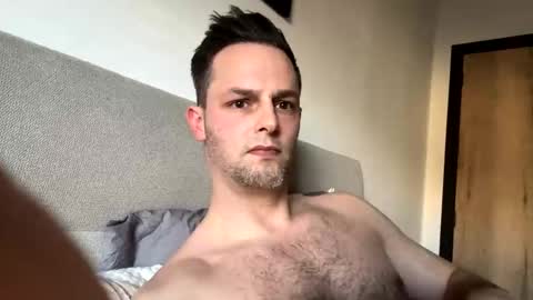 nigel49 online show from 2, 12, 2025