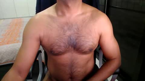 Snapshot of night_rider09711 chatting on 5, 2, 2025 night_rider09711 online show from 5, 2, 2025