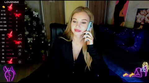 Snapshot of nigo_nika chatting on 15, 12, 2024 nigo_nika online show from 15, 12, 2024