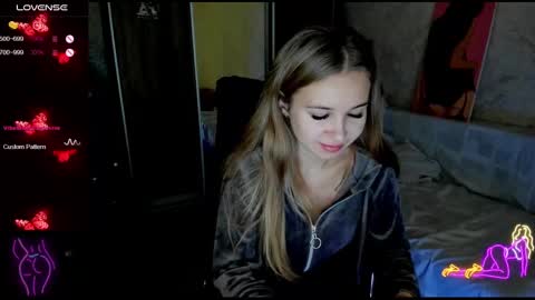 Snapshot of nigo_nika chatting on 12, 1, 2025 nigo_nika online show from 12, 1, 2025
