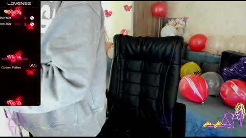 Snapshot of nigo_nika chatting on 17, 2, 2025 nigo_nika online show from 17, 2, 2025