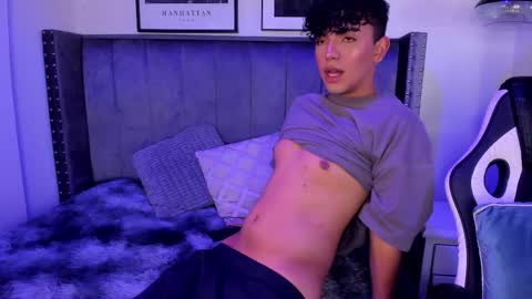 niick_twink online show from 24, 10, 2025