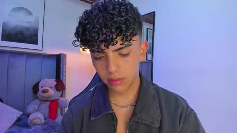 niick_twink online show from 1, 11, 2025