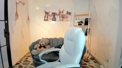 Anni online show from 16, 11, 2025