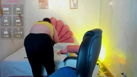 Snapshot of niickyjones chatting on 30, 5, 2026 Anni online show from 30, 5, 2026