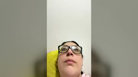 Snapshot of niickyjones chatting on 15, 7, 2026 Anni online show from 15, 7, 2026