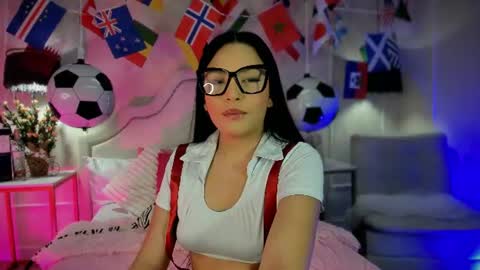 Snapshot of niicole_garnerr chatting on 16, 7, 2026 nicole online show from 16, 7, 2026
