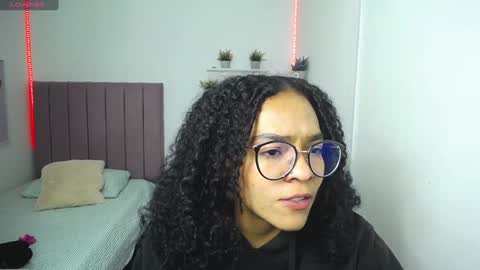 Snapshot of niina_lovee_ chatting on 9, 12, 2024 online show from 9, 12, 2024