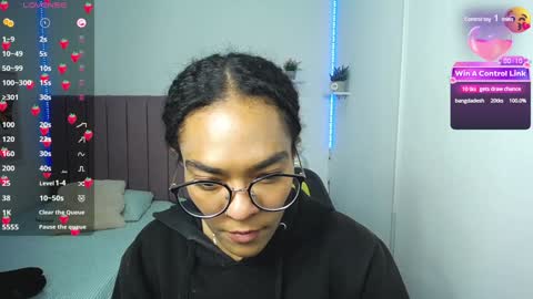 Snapshot of niina_lovee_ chatting on 9, 12, 2024 online show from 9, 12, 2024