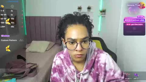 Snapshot of niina_lovee_ chatting on 14, 12, 2024 online show from 14, 12, 2024
