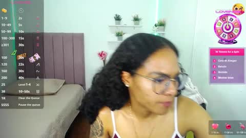 Snapshot of niina_lovee_ chatting on 23, 9, 2025 online show from 23, 9, 2025