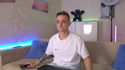 Snapshot of nika_niki chatting on 2, 3, 2025 Nika and Niki online show from 2, 3, 2025