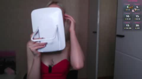 Snapshot of nika_slime chatting on 17, 5, 2026 MY NAME IS AMILI WELCOME TO MY ROOM online show from 17, 5, 2026