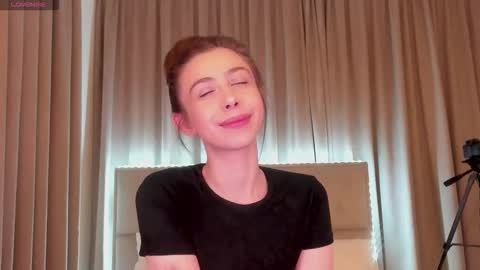 Snapshot of nikaletta chatting on 22, 4, 2026 Nika online show from 22, 4, 2026