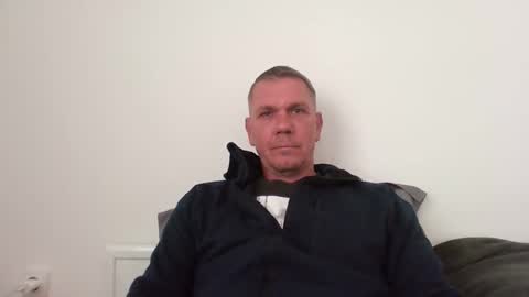 nikan77 online show from 20, 4, 2026