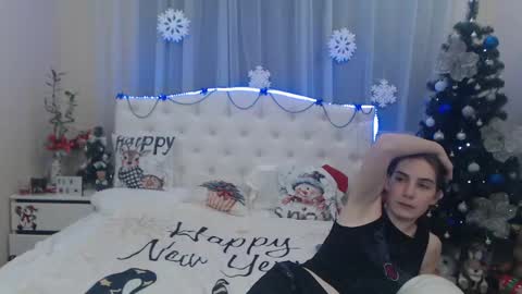 nikastarkk online show from 4, 1, 2025