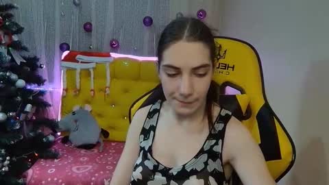 nikastarkk online show from 9, 1, 2025