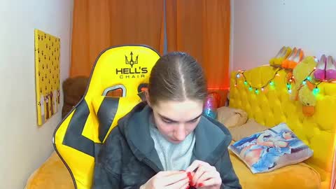 nikastarkk online show from 26, 2, 2025