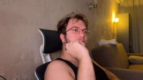 Snapshot of nikceline chatting on 2, 11, 2025 Celine online show from 2, 11, 2025