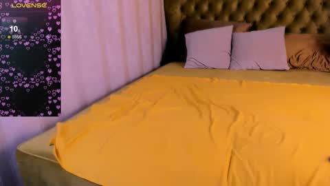 Niki online show from 1, 3, 2025