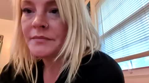 nikki32313 online show from 1, 5, 2026