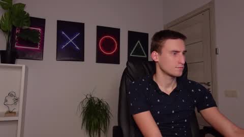 nikki online show from 28, 2, 2025