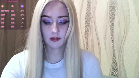 Snapshot of nikki_roseanna chatting on 21, 11, 2025 Nikki Roseanna online show from 21, 11, 2025