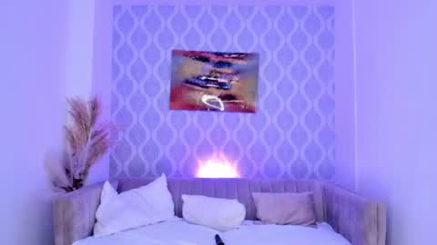 Snapshot of nikki_rousmel chatting on 11, 6, 2026 Nicole online show from 11, 6, 2026