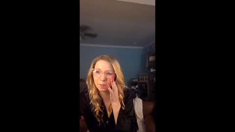 nikkib653466 online show from 11, 2, 2026