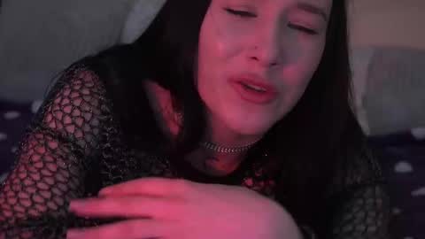 Nikki online show from 12, 3, 2025