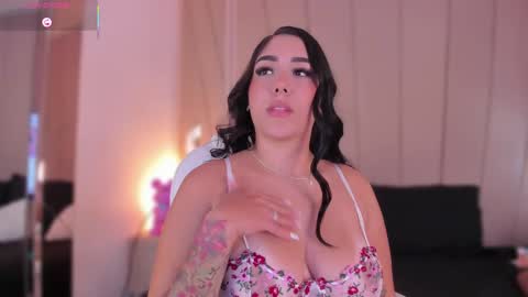 Nikki  online show from 3, 3, 2025