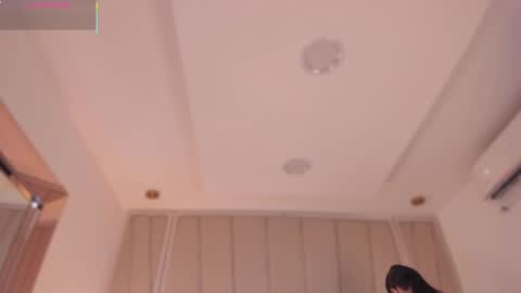 Nikki  online show from 7, 3, 2025