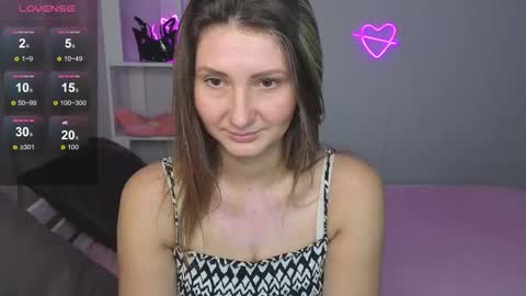 Snapshot of nikkikiss__ chatting on 17, 10, 2025 nikkikiss__ online show from 17, 10, 2025