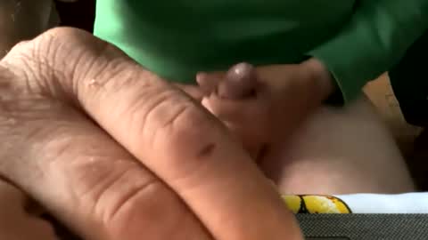 Snapshot of nikko196969 chatting on 20, 10, 2025 nikko196969 online show from 20, 10, 2025