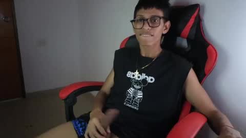 niklaus_wolf online show from 17, 4, 2026