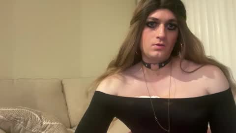 Nichole online show from 11, 11, 2025