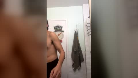 nikogigiii online show from 5, 1, 2026