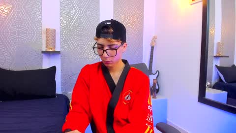 Snapshot of nikolay_gregori chatting on 24, 12, 2024 online show from 24, 12, 2024