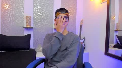 Snapshot of nikolay_gregori chatting on 3, 1, 2025 online show from 3, 1, 2025