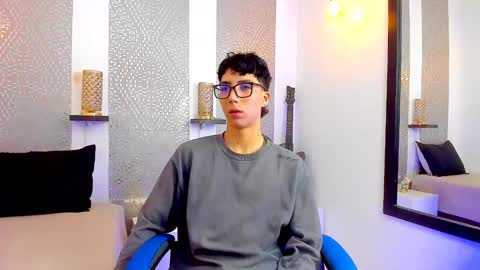 Snapshot of nikolay_gregori chatting on 26, 1, 2025 online show from 26, 1, 2025