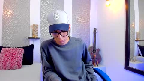 Snapshot of nikolay_gregori chatting on 27, 1, 2025 online show from 27, 1, 2025