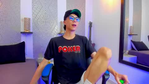 Snapshot of nikolay_gregori chatting on 30, 1, 2025 online show from 30, 1, 2025