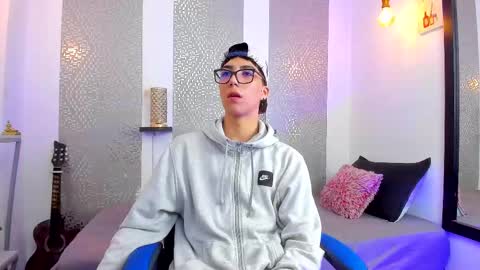 Snapshot of nikolay_gregori chatting on 11, 2, 2025 online show from 11, 2, 2025