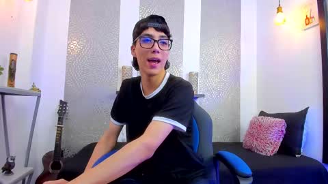 Snapshot of nikolay_gregori chatting on 2, 3, 2025 online show from 2, 3, 2025