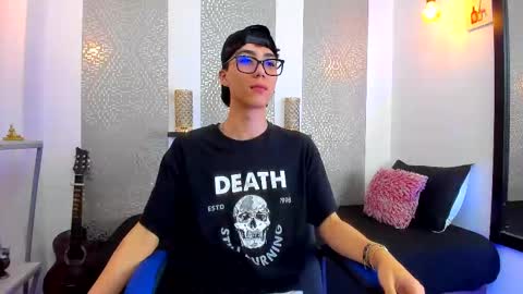 Snapshot of nikolay_gregori chatting on 6, 3, 2025 online show from 6, 3, 2025