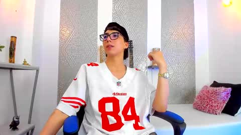 Snapshot of nikolay_gregori chatting on 7, 3, 2025 online show from 7, 3, 2025